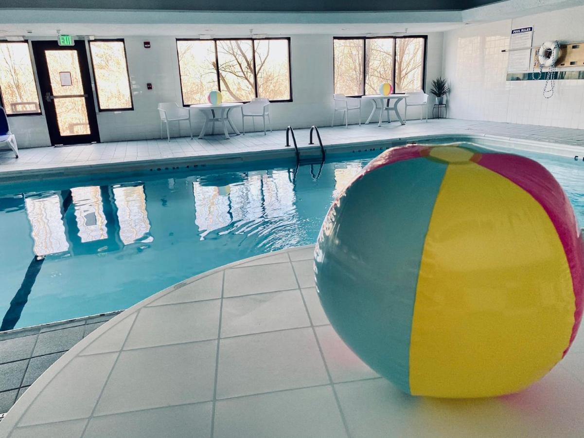 Holiday Inn Express Plymouth By Ihg Экстерьер фото